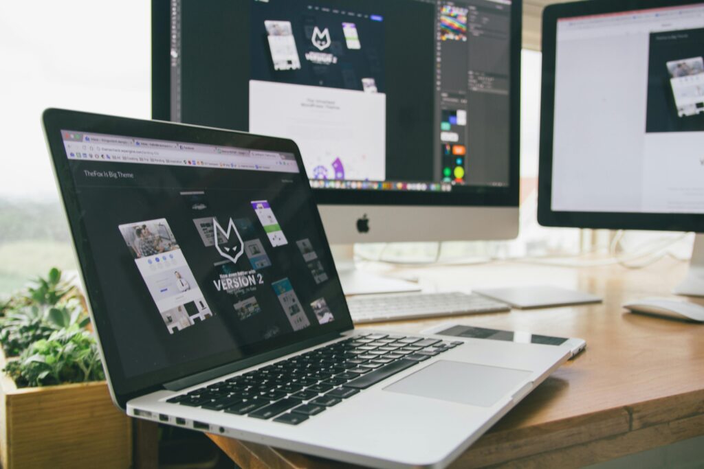 Website builder for podcasters
